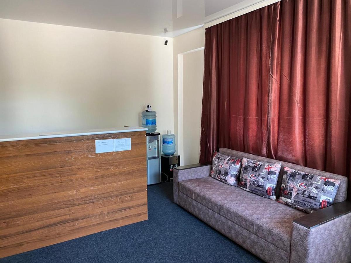 Пана Hotel Almaty Eksteriør billede