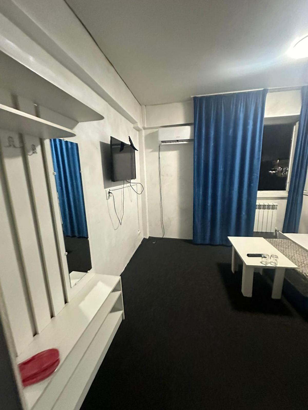 Пана Hotel Almaty Eksteriør billede